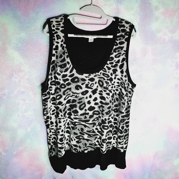 Coco Roja Black & Gray Animal Print Sleeveless Sweater Vest Top Size Large - Picture 3 of 12